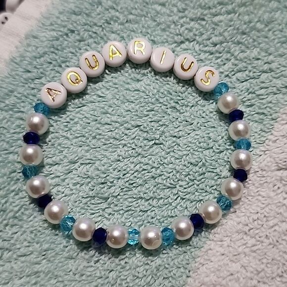 Aquarius Custom Glass Bead Bracelet - Picture 1 of 1